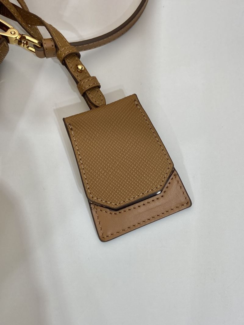 Pra*a top handle bags